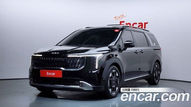 Kia Carnival 2024 — Фото 1/20