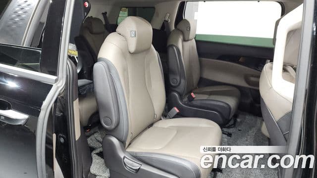 Kia Carnival 2024 — Фото 11/20