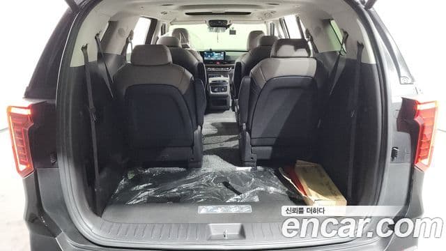 Kia Carnival 2024 — Фото 20/20