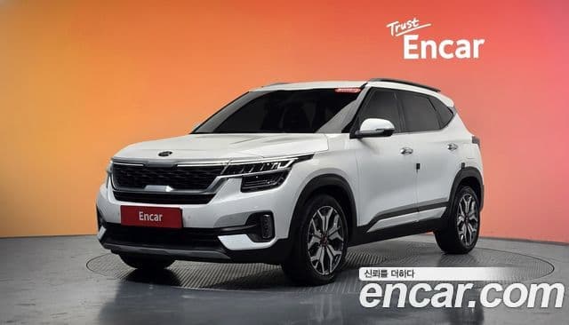 Kia Seltos 2020 — Фото 1/20