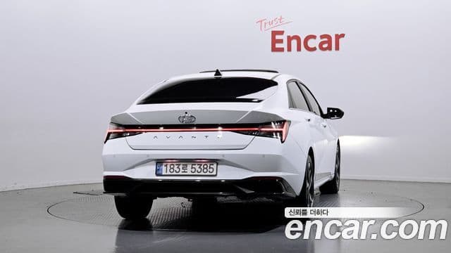 Hyundai Avante 2021 — ფოტო 4/20