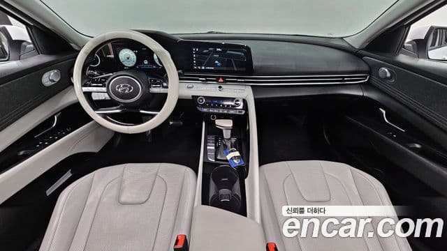Hyundai Avante 2021 — ფოტო 7/20