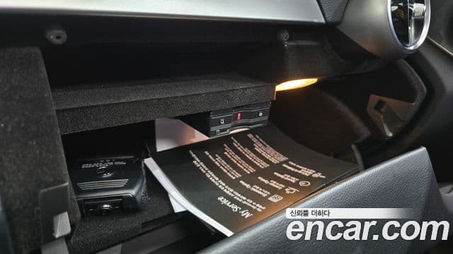 Mercedes-Benz C-Class 2019 — Photo 4/30