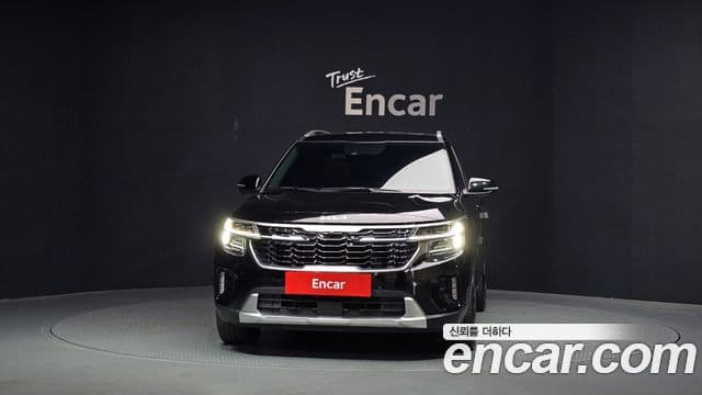 Kia Seltos 2022 — ფოტო 3/20