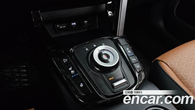 Kia Seltos 2022 — ფოტო 9/20