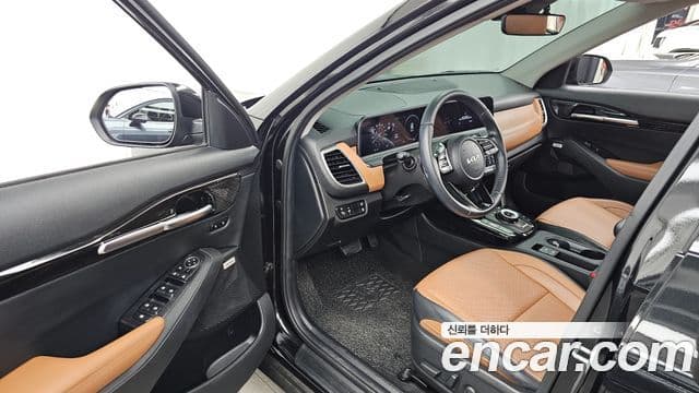 Kia Seltos 2022 — ფოტო 10/20