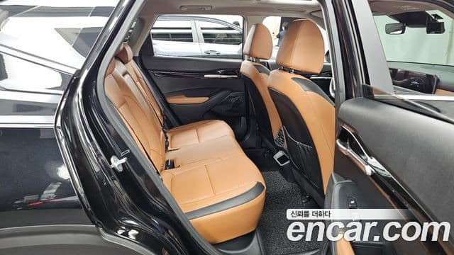 Kia Seltos 2022 — ფოტო 12/20