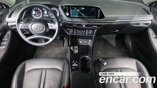 Hyundai Sonata 2022 — ფოტო 7/20