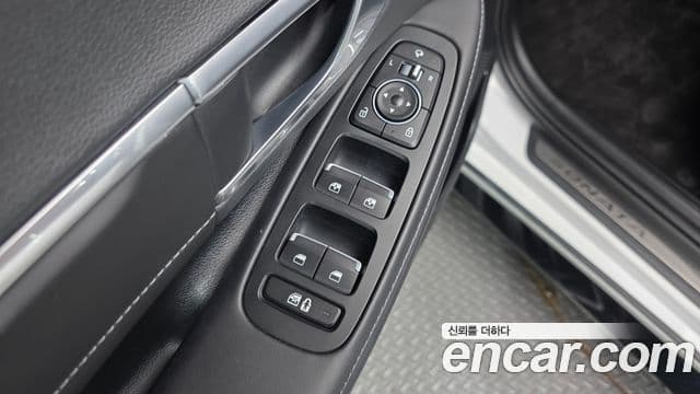 Hyundai Sonata 2022 — ფოტო 11/20