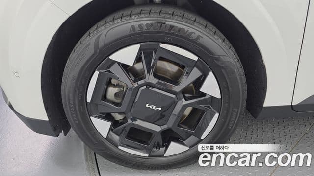 Kia Carnival 2024 — Şəkil 4/20