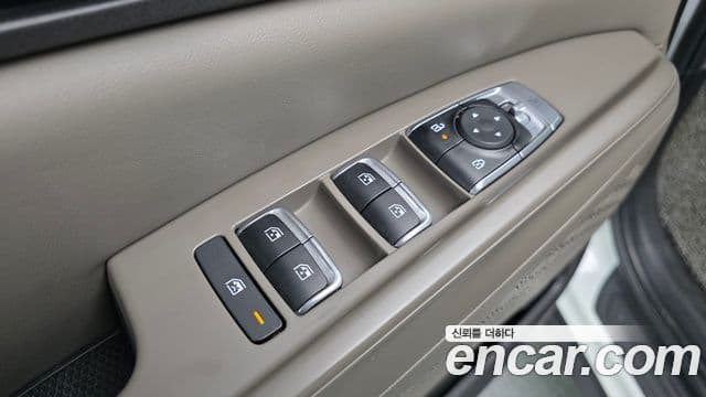 Kia Carnival 2024 — Şəkil 13/20