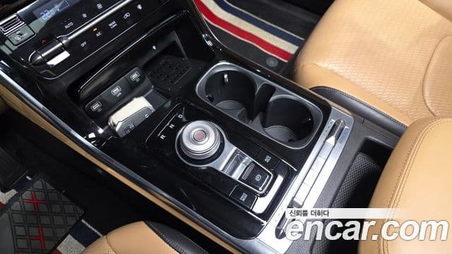 Kia Carnival 2020 — Şəkil 9/20