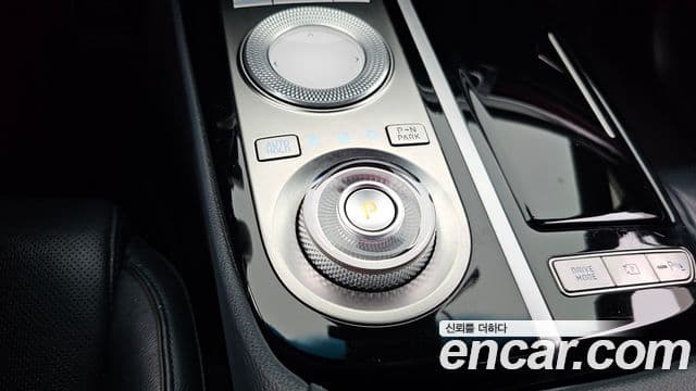 Genesis Electrified G80 2022 — Şəkil 9/20