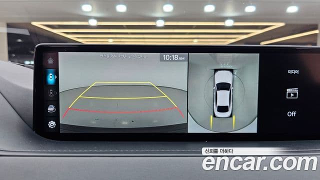 Genesis Electrified G80 2022 — Şəkil 15/20