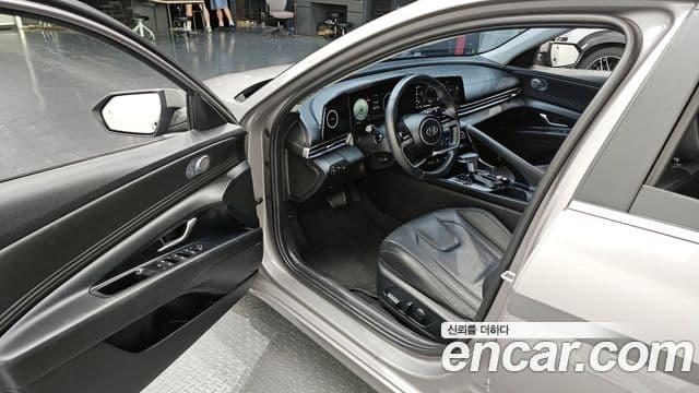 Hyundai Avante 2020 — Фото 10/20