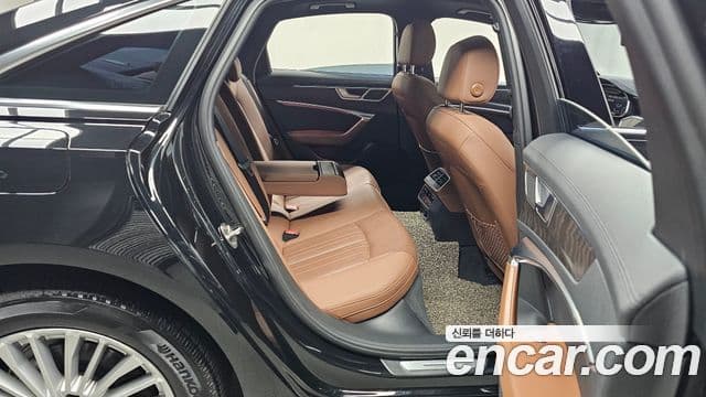 Audi A6 2020 — Şəkil 11/20