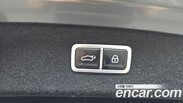 Genesis Electrified G80 2022 — ფოტო 16/20