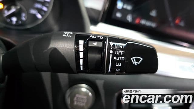 Kia The K9 2022 — ფოტო 7/32