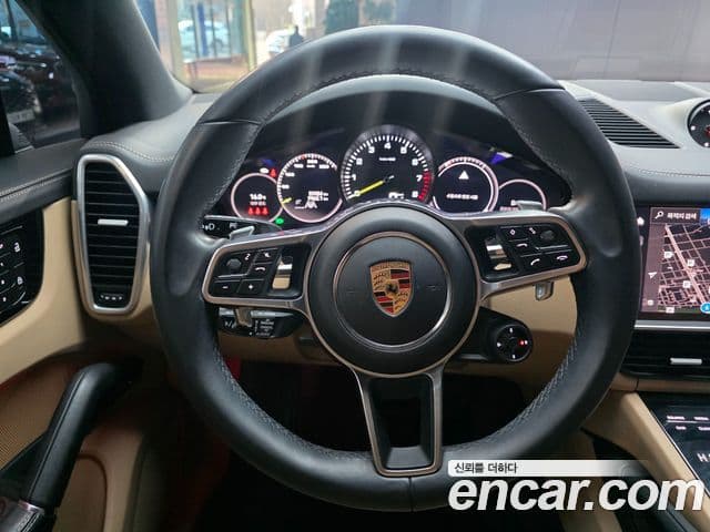 Porsche Cayenne 2023 — Şəkil 15/20