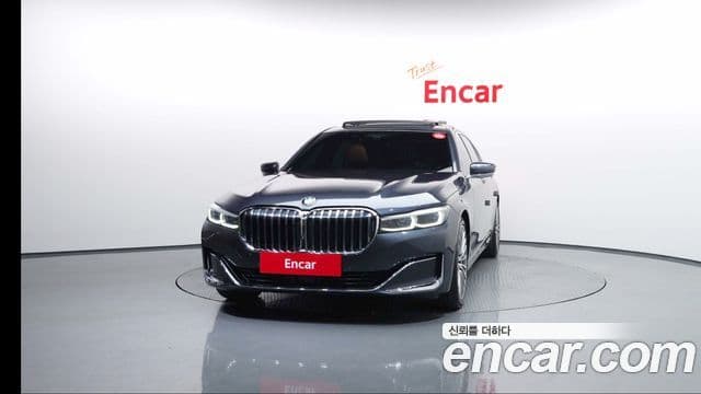 BMW 7 Series 2019 — ფოტო 3/20