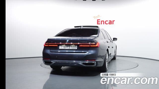 BMW 7 Series 2019 — ფოტო 4/20