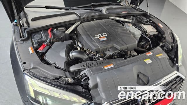 Audi A5 2021 — ფოტო 6/20