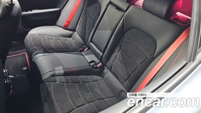 Kia Stinger Meister 2022 — Photo 29/37