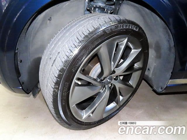 Genesis GV70 2021 — Şəkil 19/20