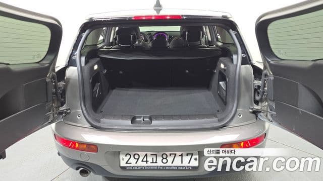 Mini Cooper Clubman 2020 — Şəkil 17/20