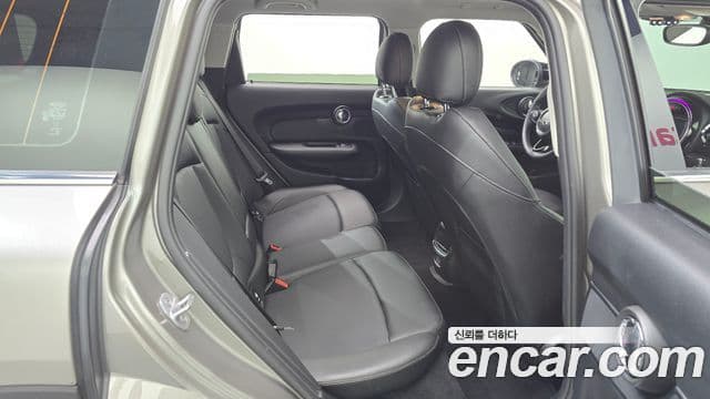 Mini Cooper Clubman 2020 — Şəkil 18/20