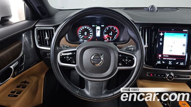 Volvo V90 Cross Country 2021 — Şəkil 13/20