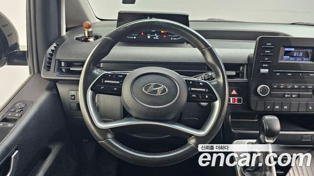 Hyundai Staria 2023 — Фото 14/20