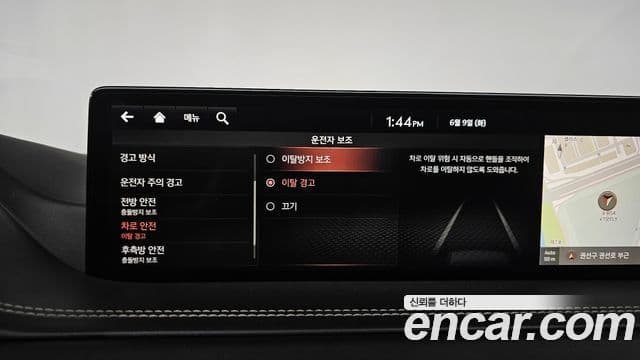 Genesis GV80 2021 — Photo 19/40
