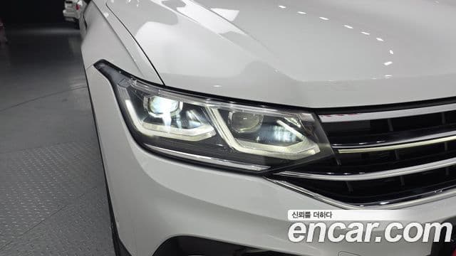 Volkswagen Tiguan Allspace 2024 — Photo 8/32