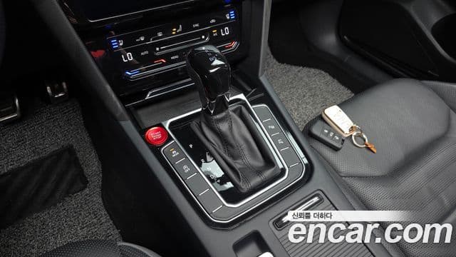 Volkswagen Arteon 2023 — Şəkil 9/20