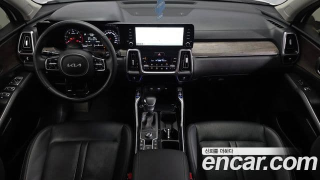 Kia Sorento 2021 — Фото 7/20