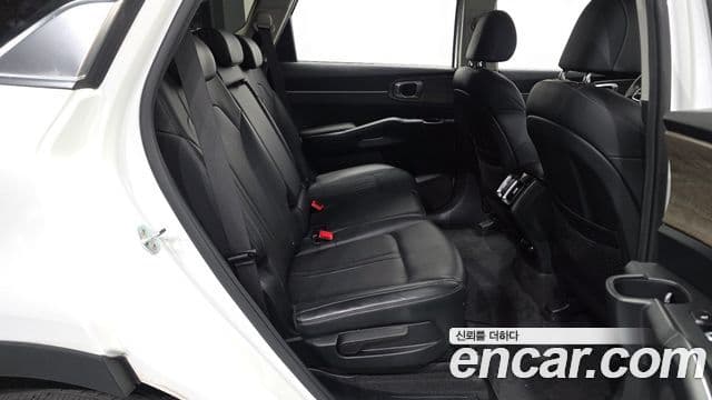 Kia Sorento 2021 — Фото 12/20