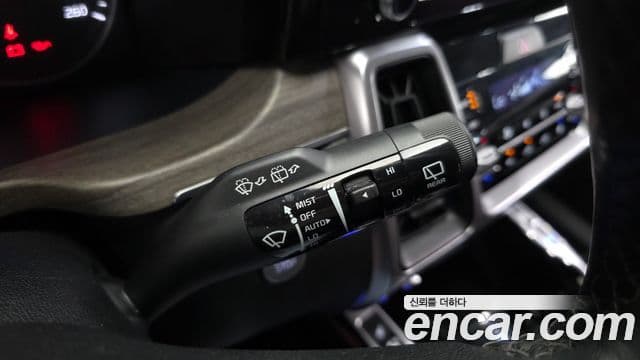 Kia Sorento 2021 — Фото 17/20