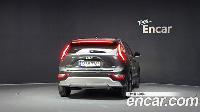 Kia Niro 2024 — ფოტო 4/20