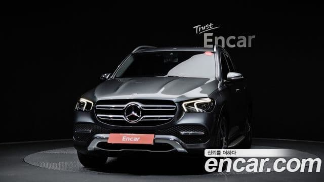 Mercedes-Benz GLE-Class 2019 — Фото 3/20