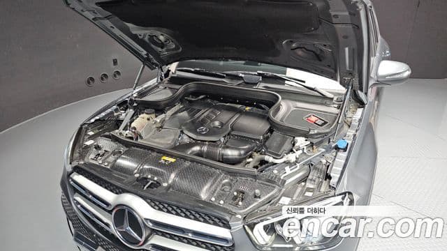 Mercedes-Benz GLE-Class 2019 — Фото 6/20