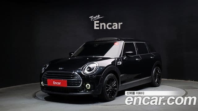 Mini Cooper Clubman 2024 — ფოტო 1/20