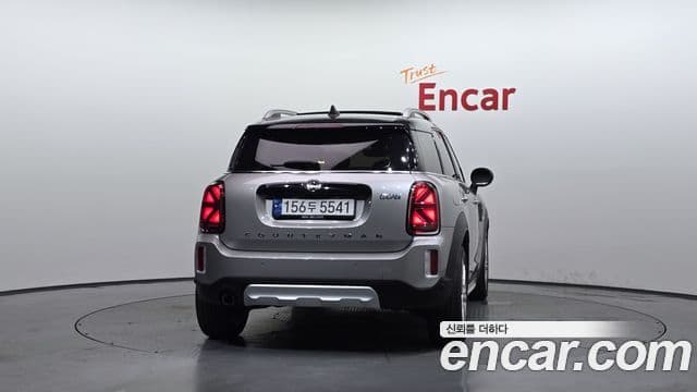 Mini Cooper Countryman 2023 — ფოტო 4/20
