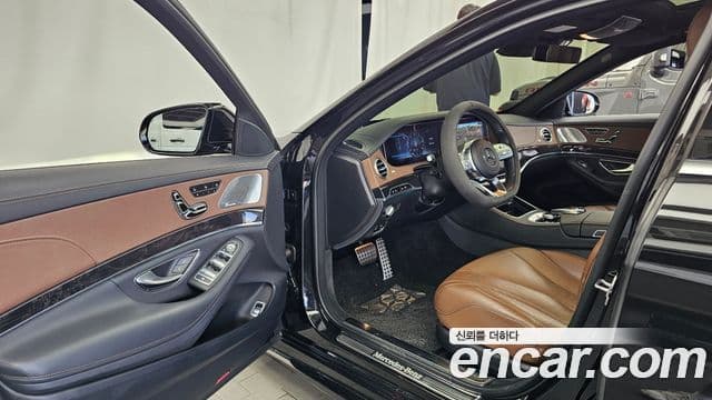 Mercedes-Benz S-Class 2018 — ფოტო 8/20