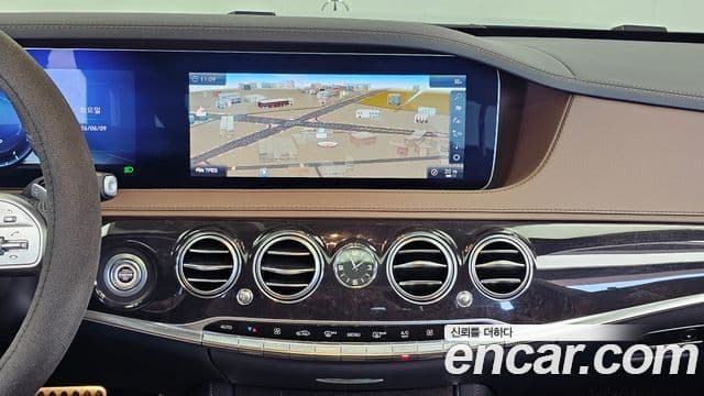 Mercedes-Benz S-Class 2018 — ფოტო 14/20