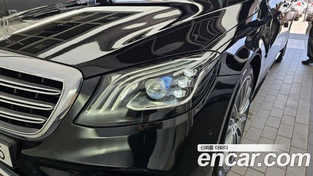 Mercedes-Benz S-Class 2018 — Şəkil 11/33