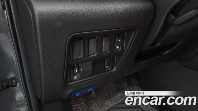 Renault Samsung QM6 2020 — ფოტო 6/41