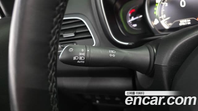 Renault Samsung QM6 2020 — ფოტო 24/41