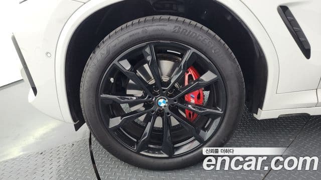 BMW X4 2025 — Photo 7/20
