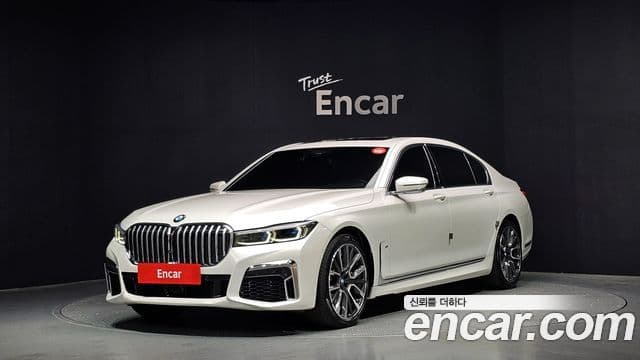 BMW 7 Series 2022 — ფოტო 1/20
